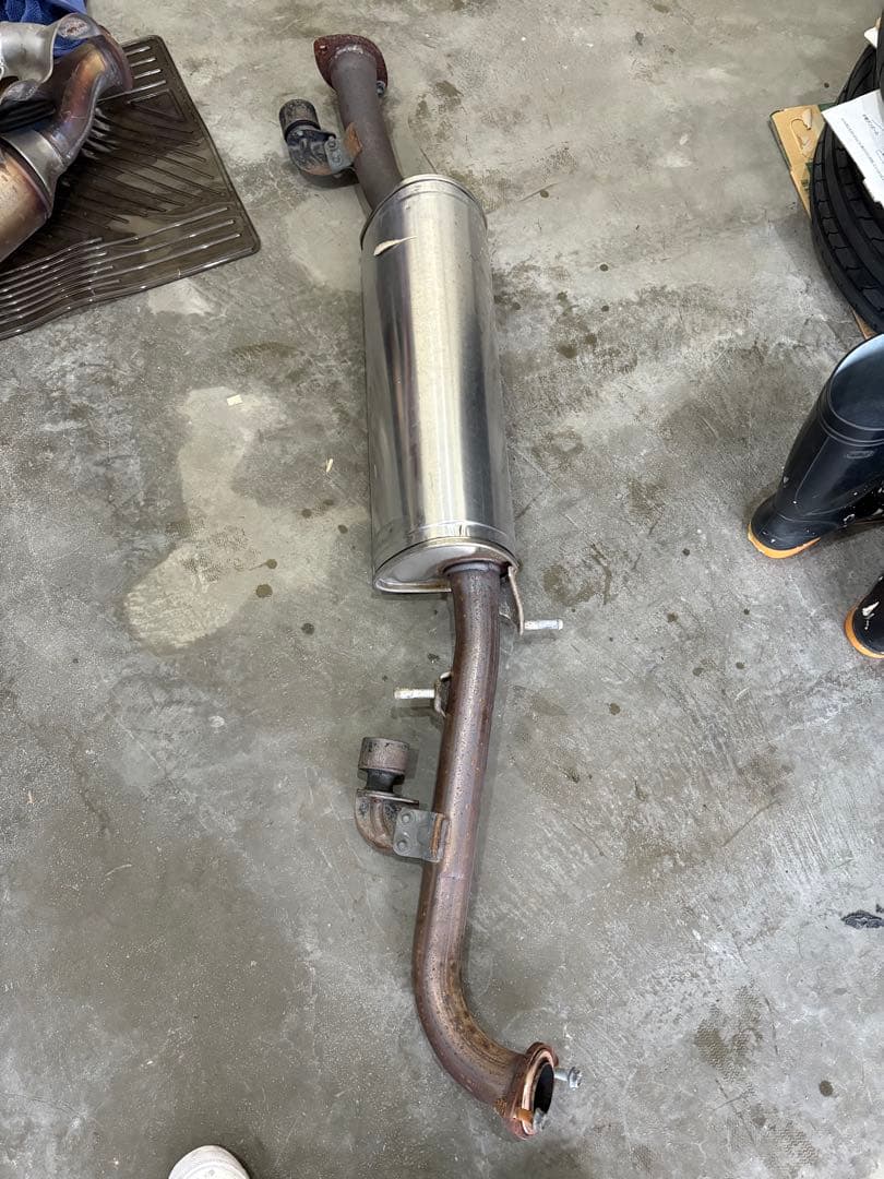 17クラウンアスリートG マフラー　jzs175