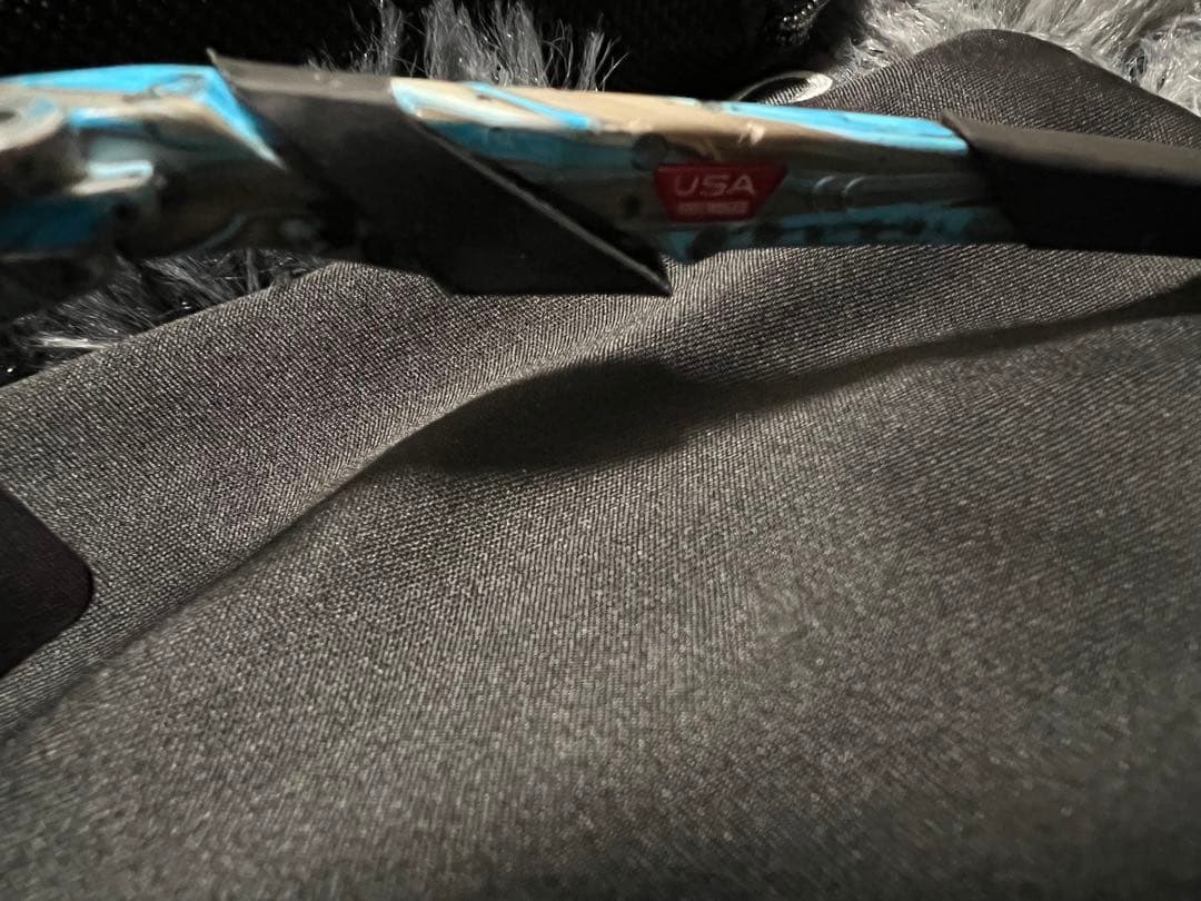 Oakley サングラス 青色レンズ ケース付き