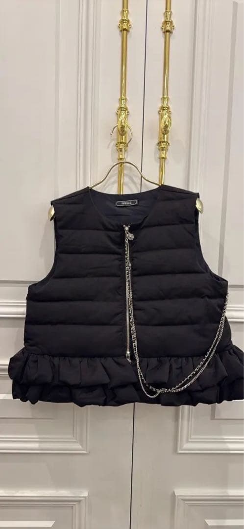 ヴァクトー ブルジョア フリルベスト 新品 よーりんサイズ Vaqutaux