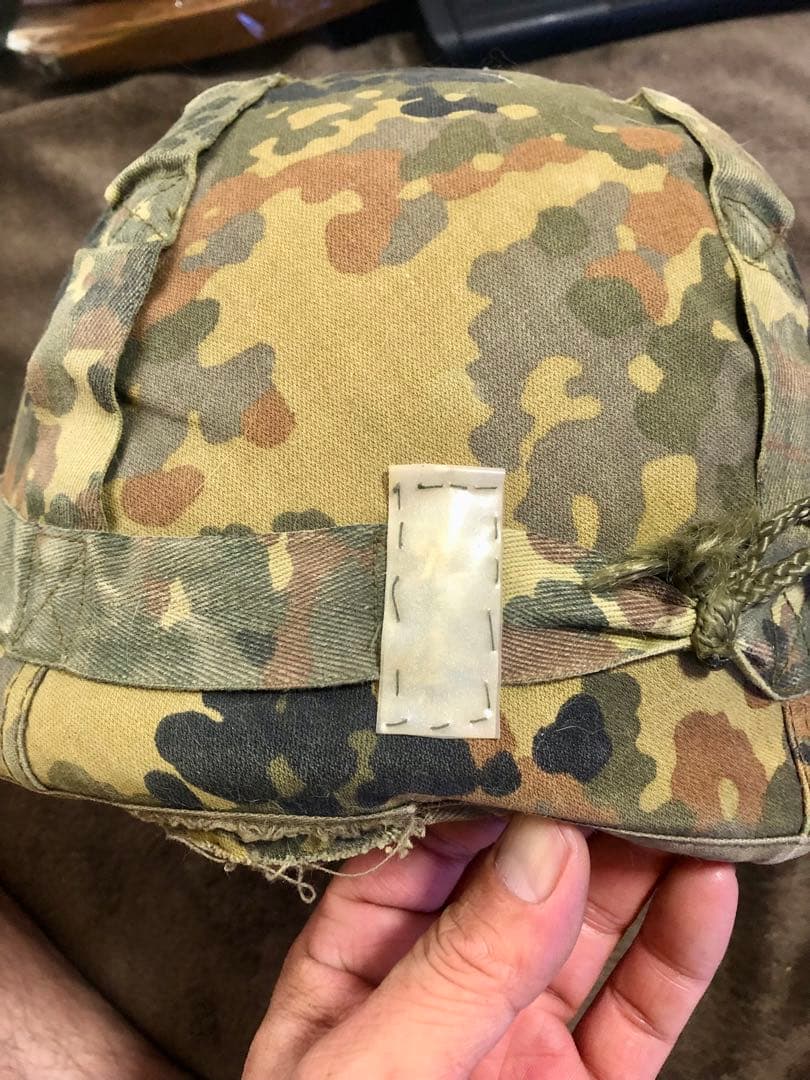 ドイツ連邦軍　ヘルメット　多分本物だと思うんですよう