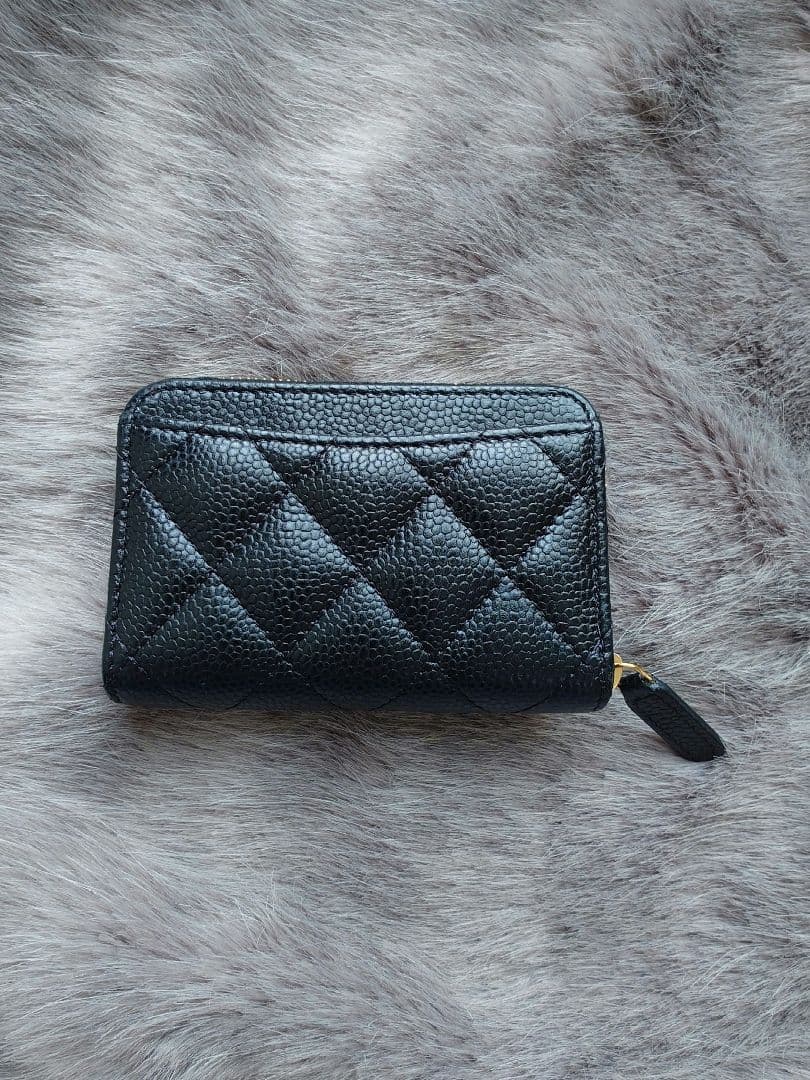 【極美品 付属品完備】【CHANEL】 パース キャビアスキン ブラック