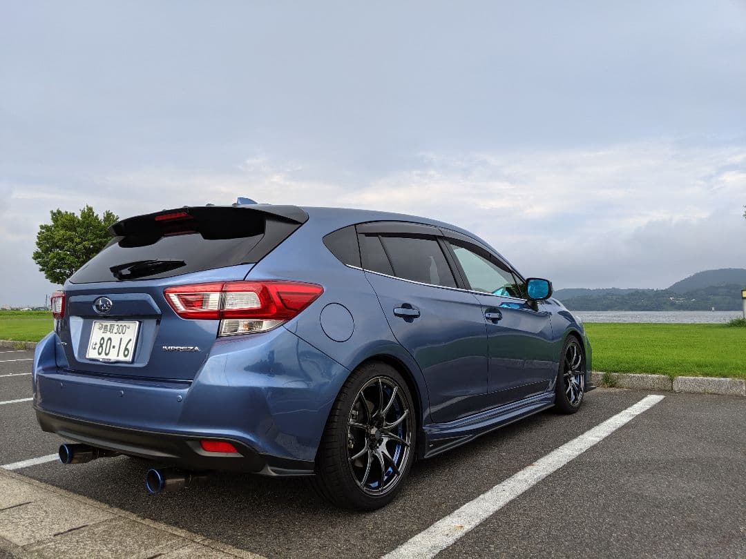 HKS LEGAMAX Premium / リーガマックスプレミアム