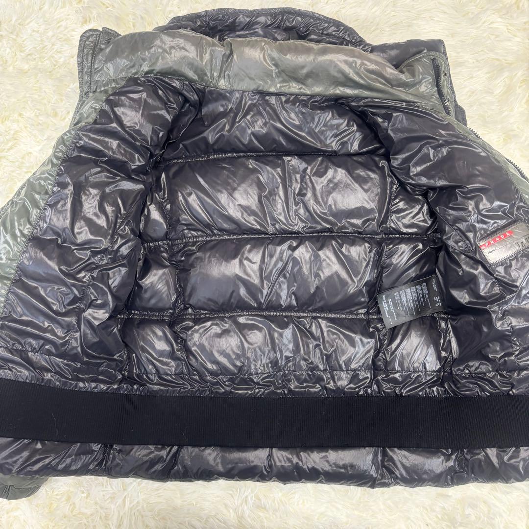 PRADA ダウンジャケット 三角ロゴ オリーブ グリーン サイズ10