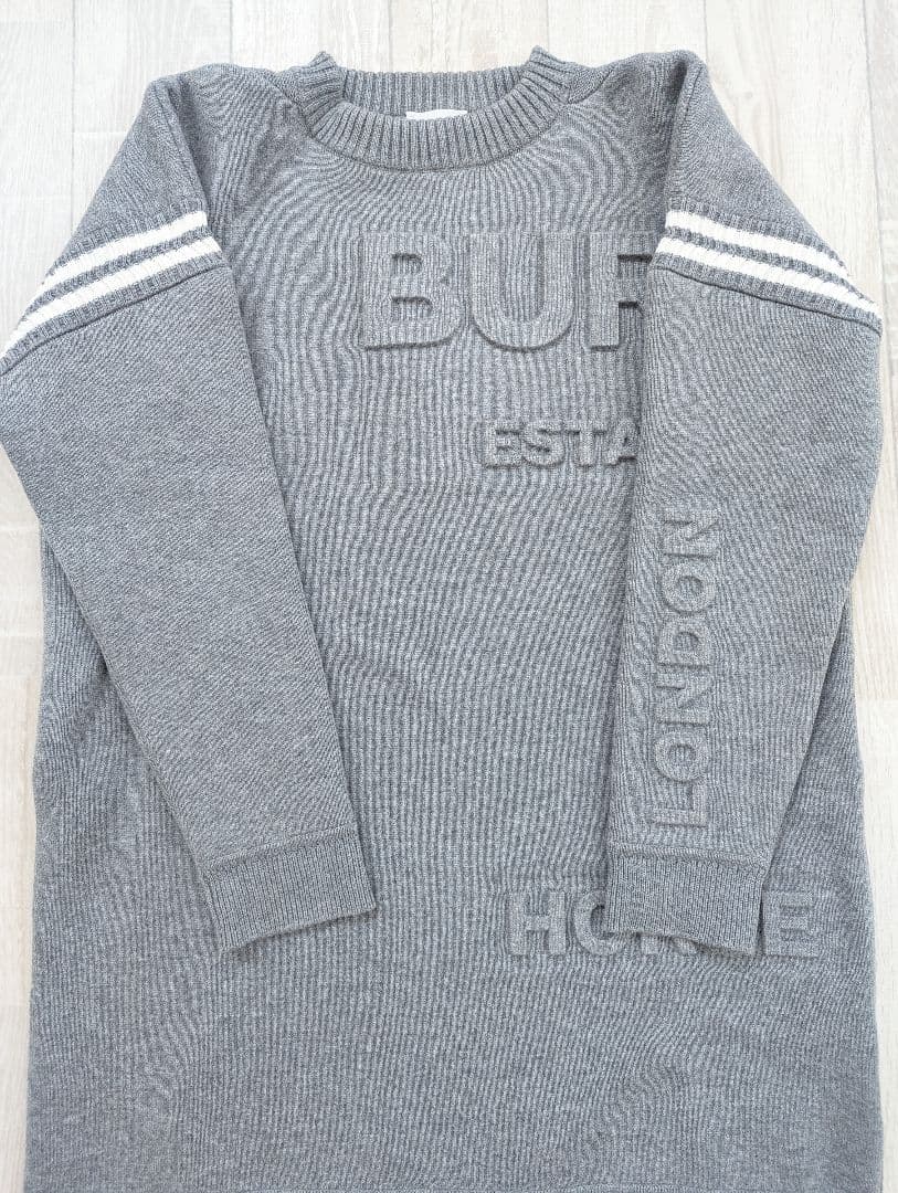 【BURBERRY】未使用ニットワンピース10Y 140cm