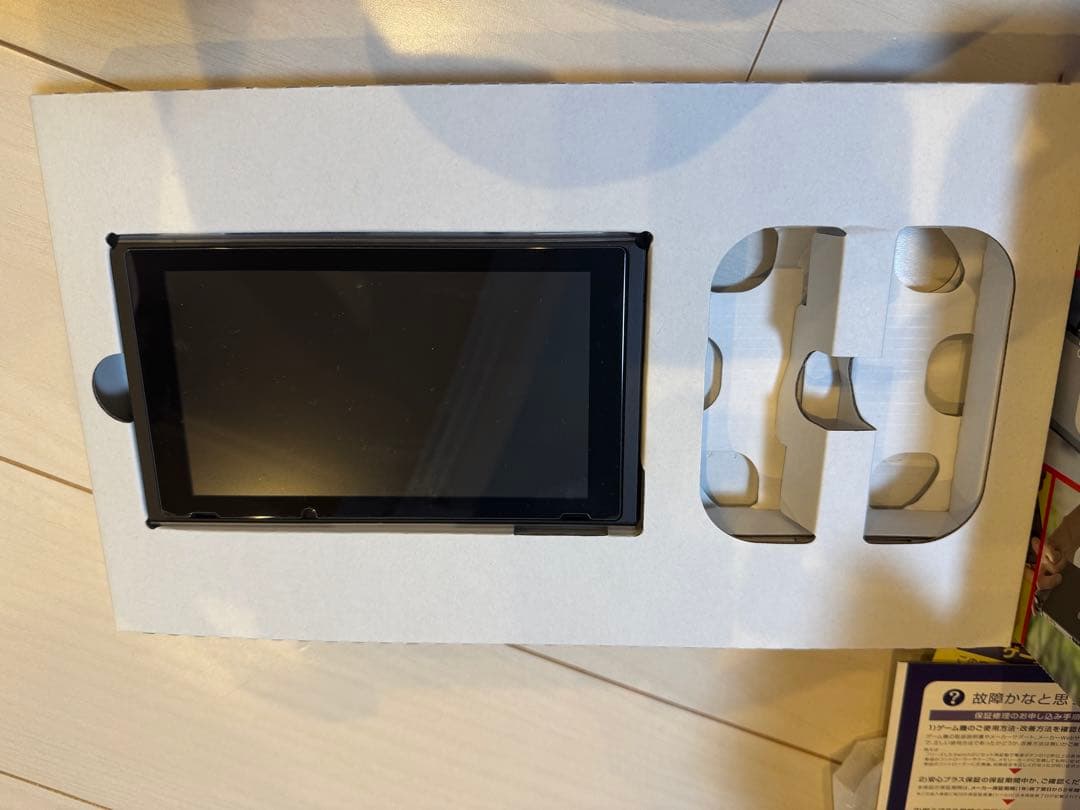 あ*h様 Nintendo Switch 本体セット（Joy-Conなし