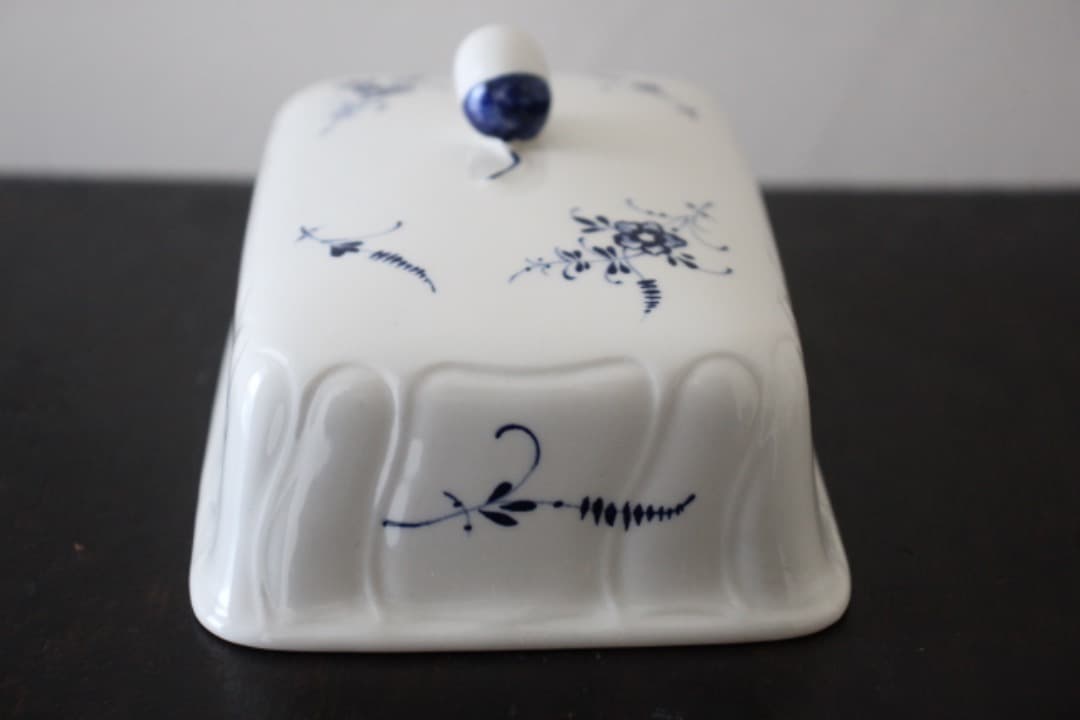 未使用・箱入　ビレロイ&ボッホ　オールドルクセンブルク　バターケース　バター皿