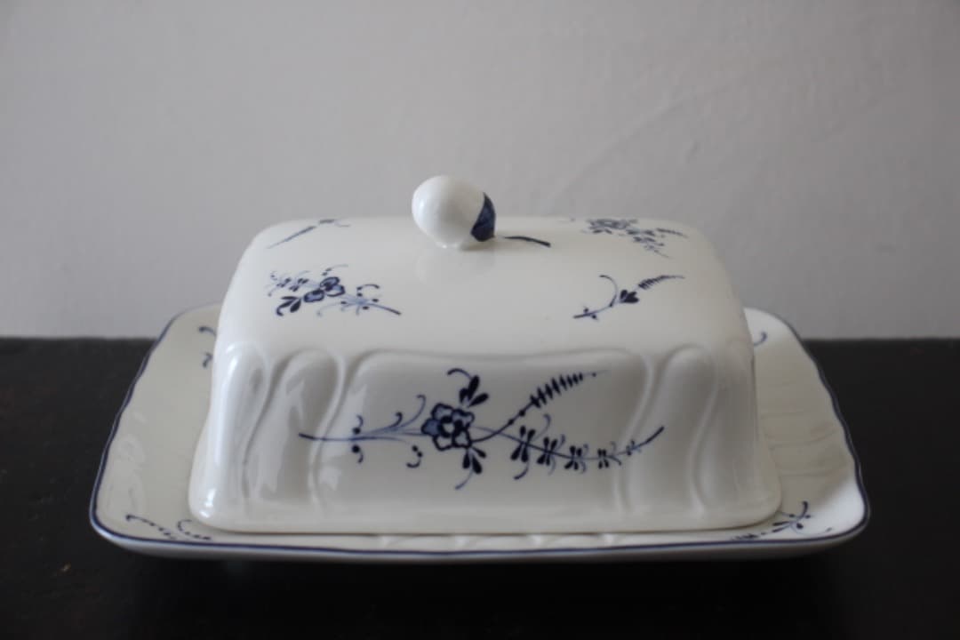 未使用・箱入　ビレロイ&ボッホ　オールドルクセンブルク　バターケース　バター皿