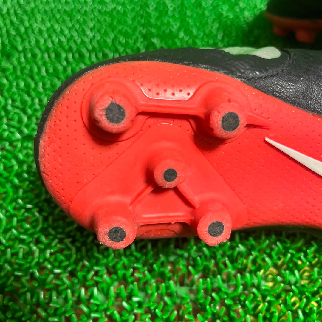 ナイキ サッカースパイク レジェンド 7 エリート HG(ブラック×レッド)