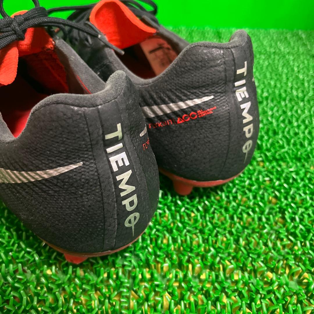 ナイキ サッカースパイク レジェンド 7 エリート HG(ブラック×レッド)