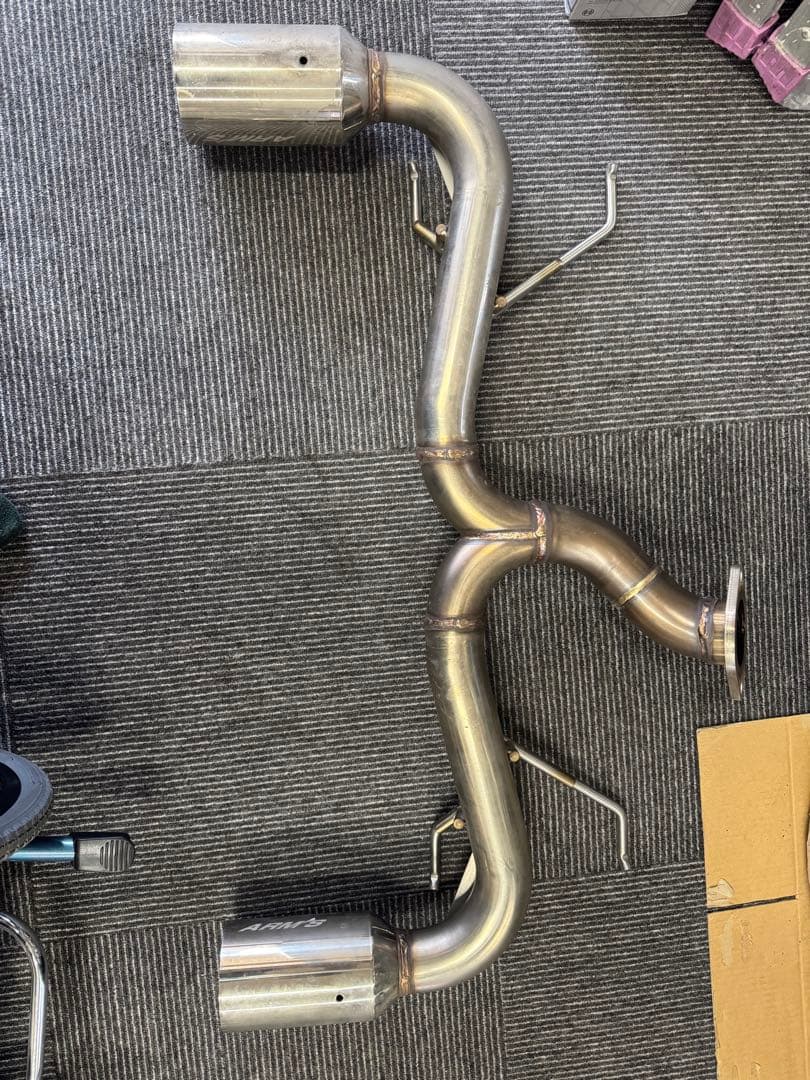 ロッツモデロ ARMS GT-304RGR マフラー