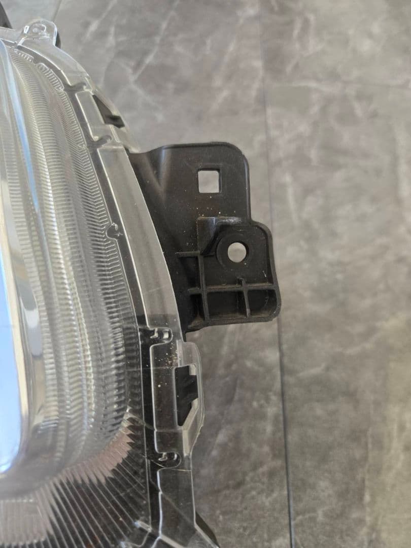 S403M　トヨタ　タウンエース　ヘッドライト