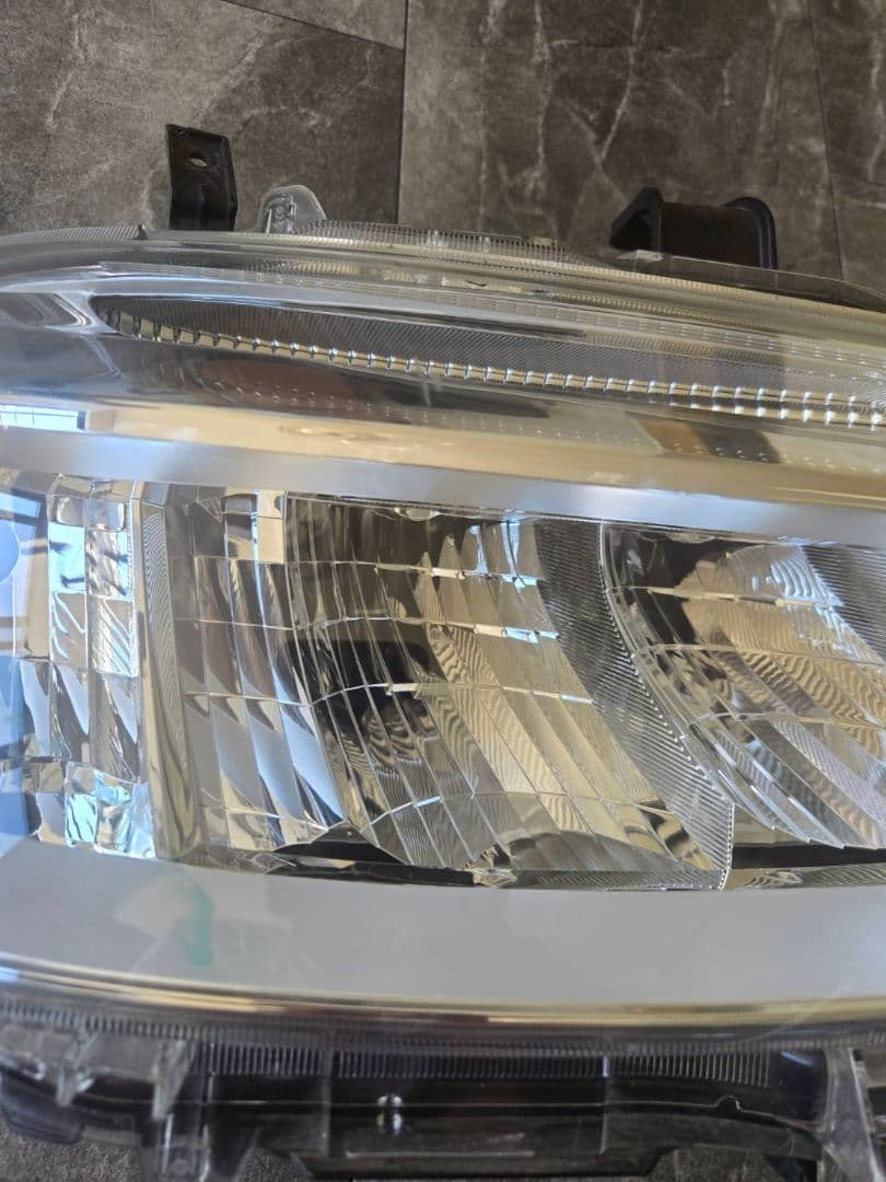 S403M　トヨタ　タウンエース　ヘッドライト