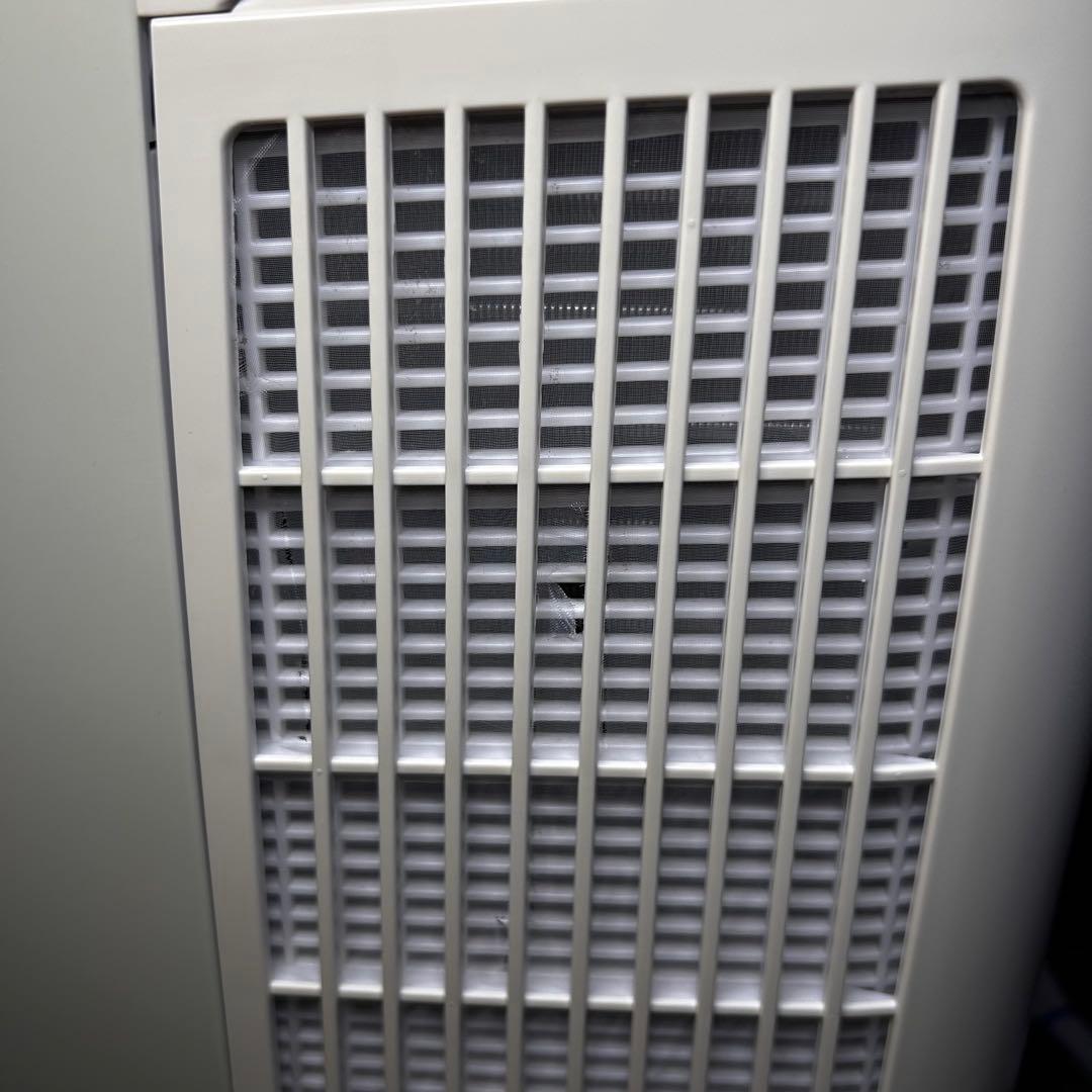 SHARP シャープ 衣類乾燥除湿機CM-L100-W 冷風 除湿 乾燥