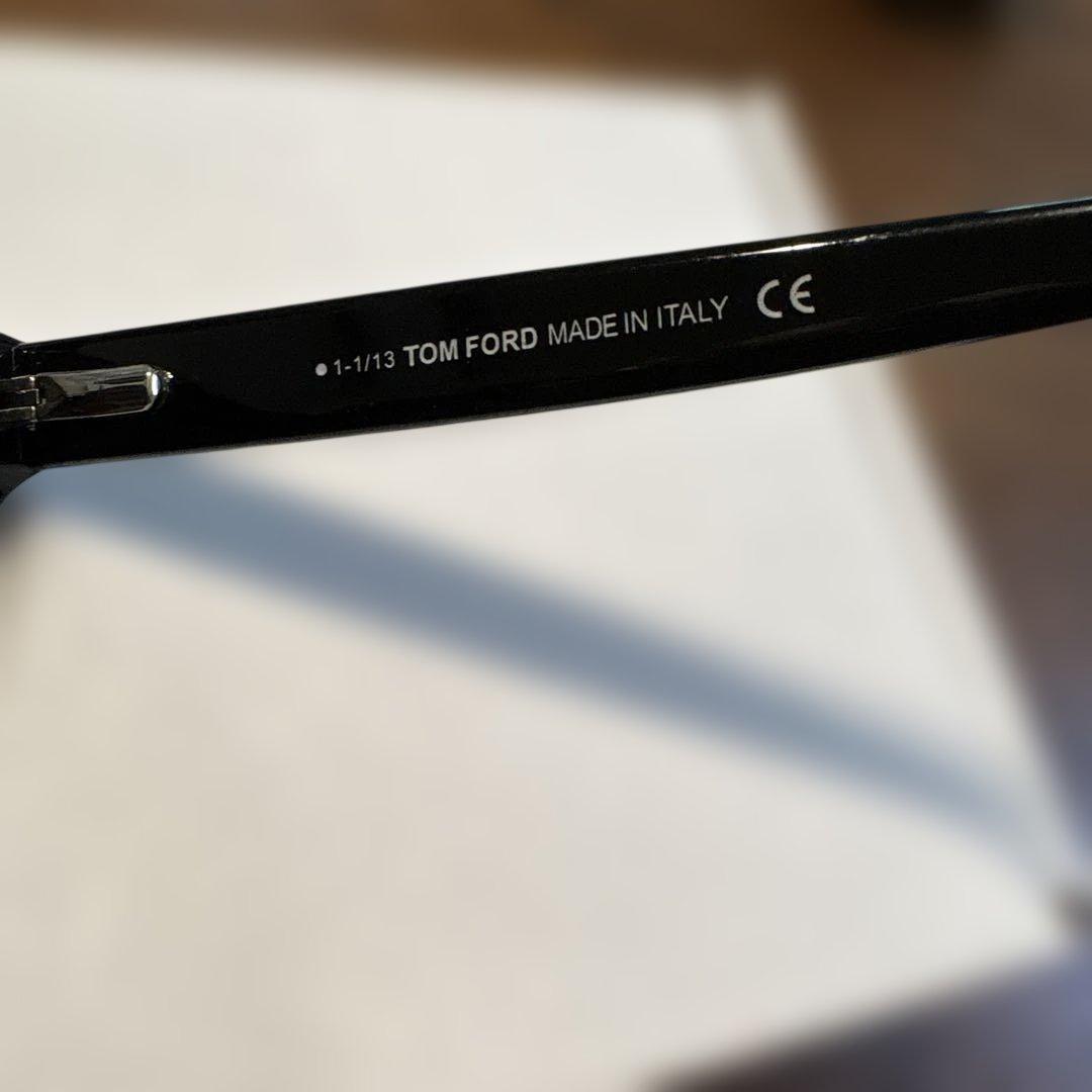 美品・TOMFORD トムフォード　5178F 001 アジアンフィット