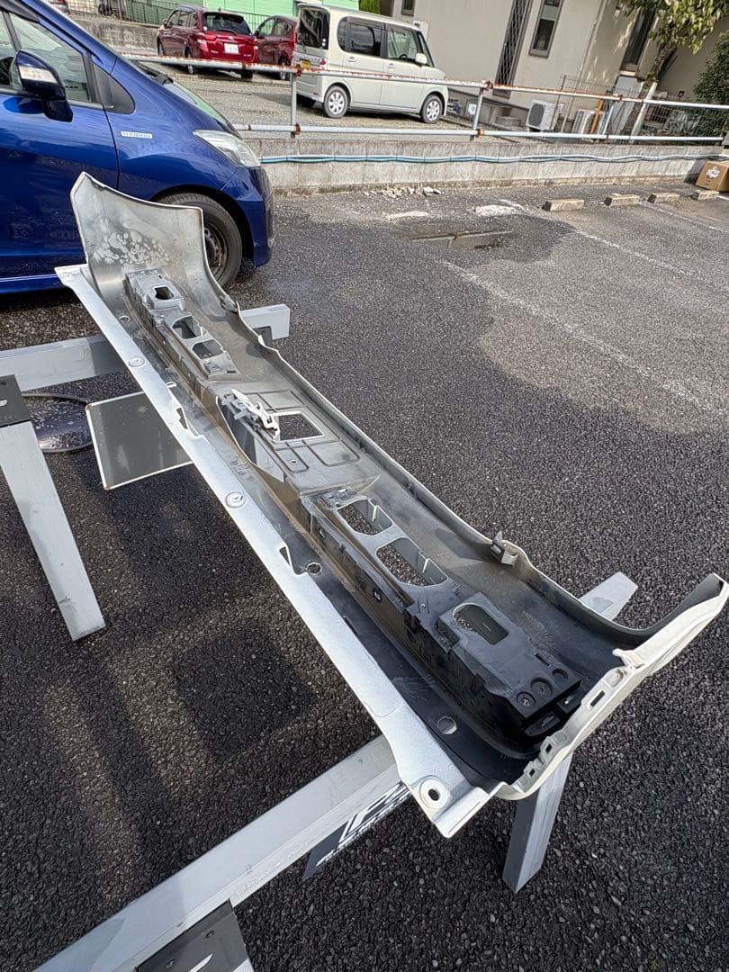 DA17W エブリィワゴン　リヤバンパー パールホワイト