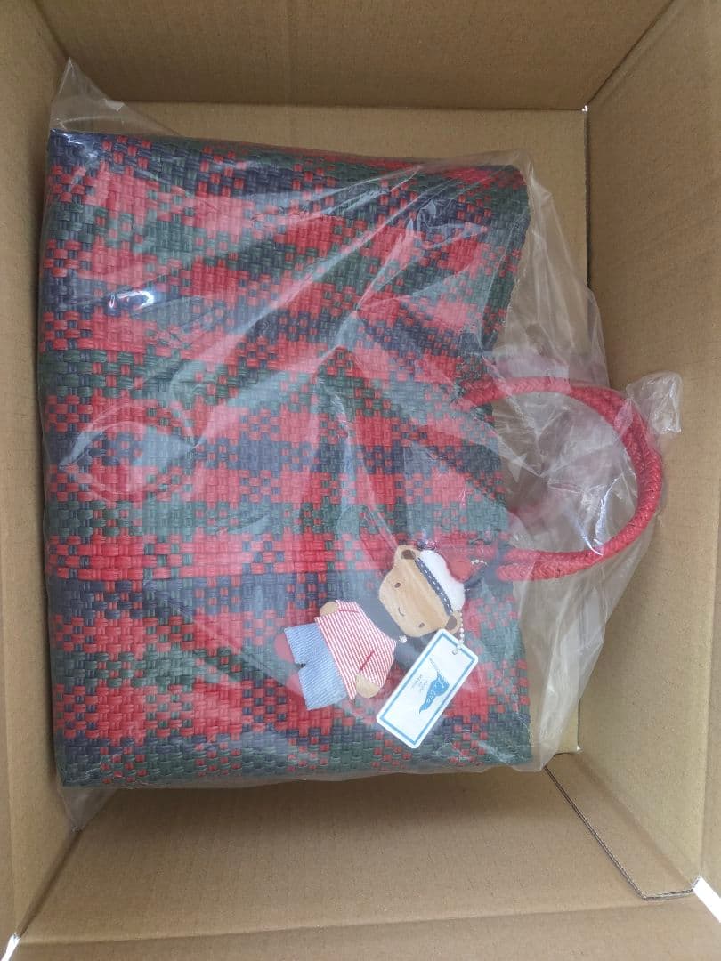 新品未使用タグ付き　ファミリア　メルカドバッグ　赤色　カゴバッグ