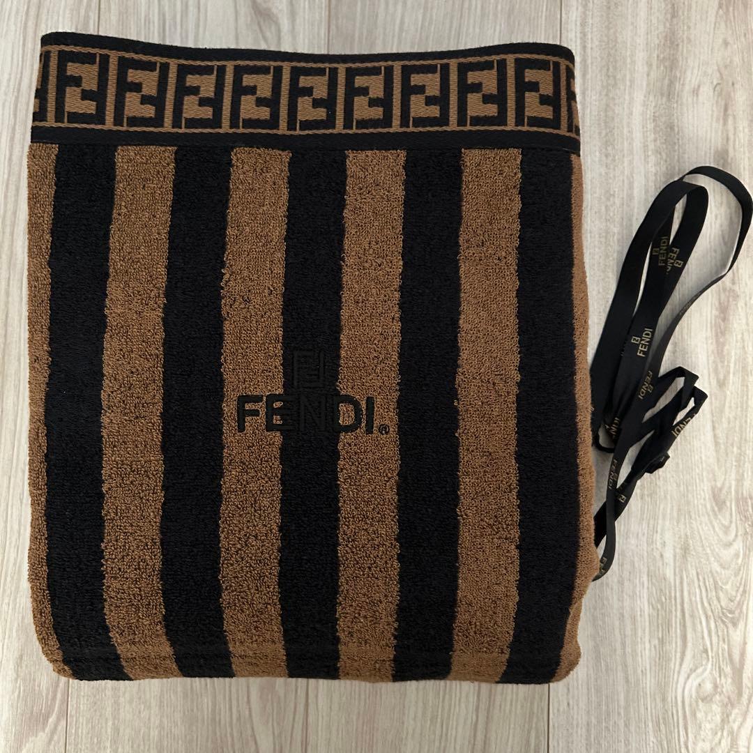 FENDI フェンディ タオルケット