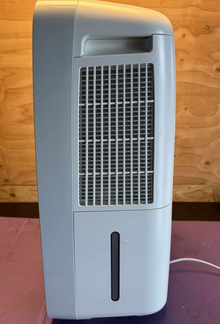 SHARP冷風衣類乾燥 除湿機 CM-P100-W 2023年製 Used/美品