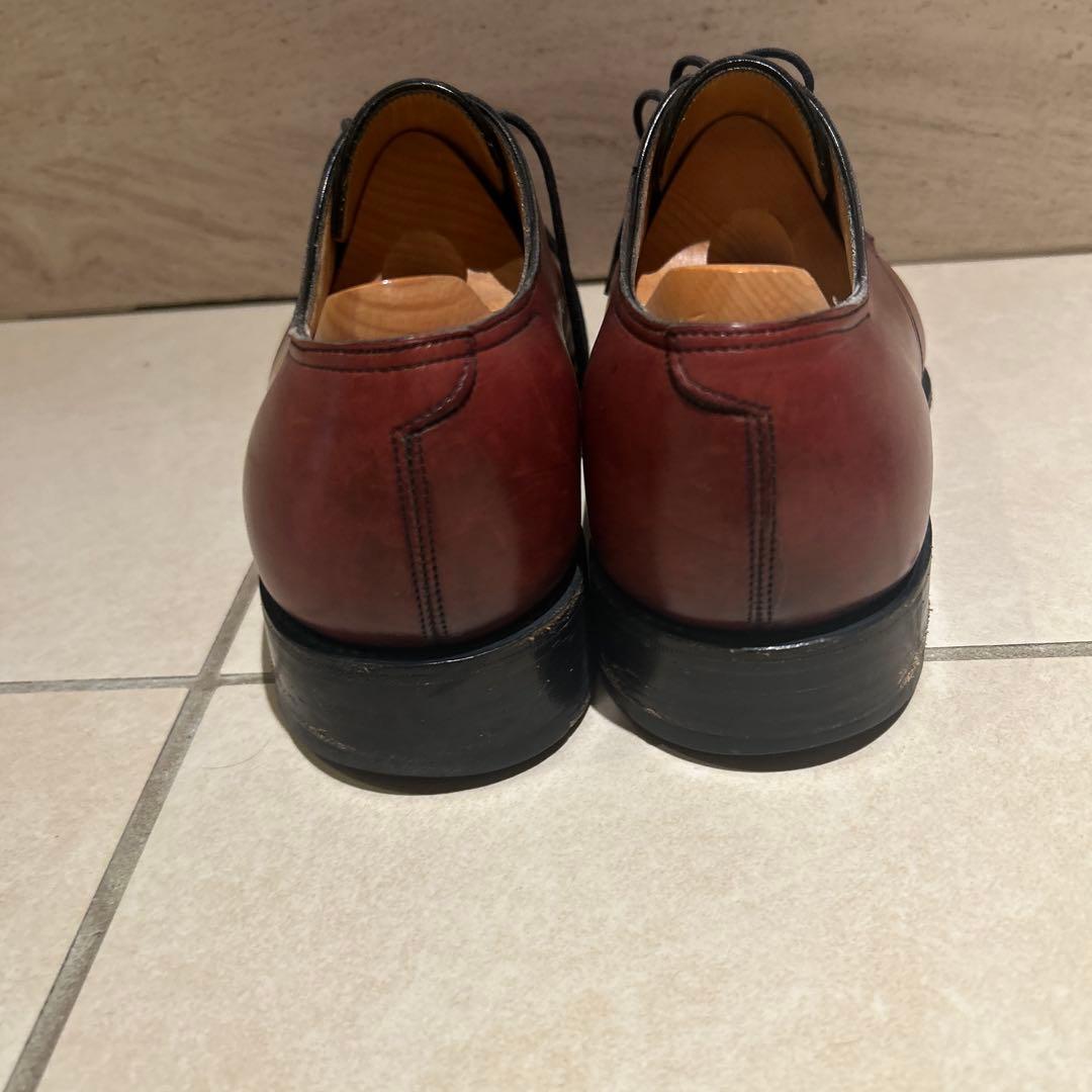ジョンロブ サイズ8E