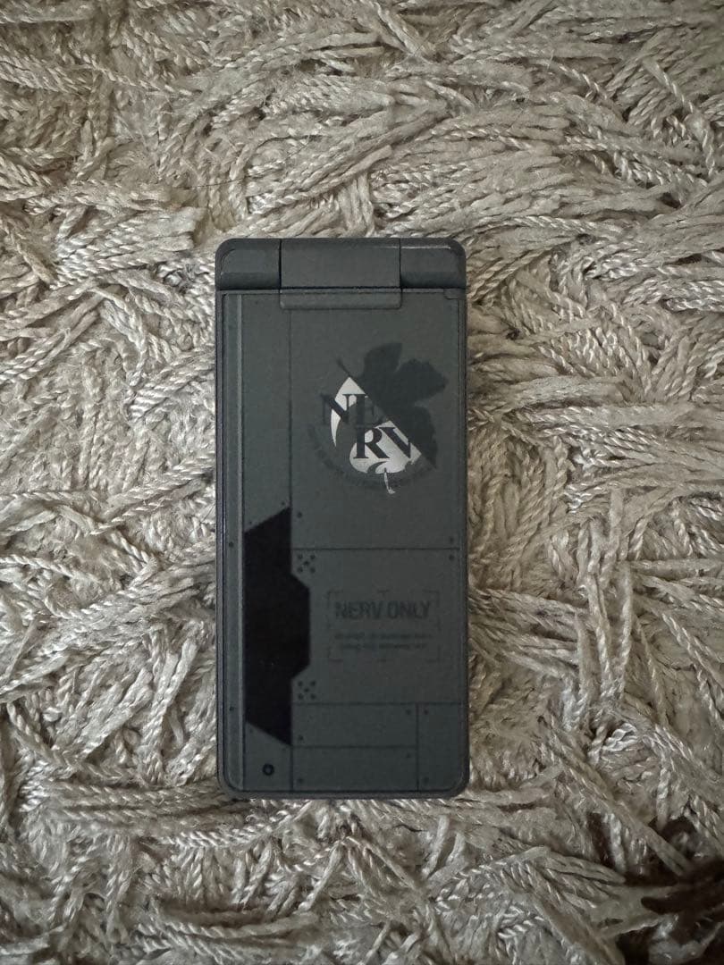 SH-06A NERV エヴァンゲリオン ガラケー 携帯電話 限定品