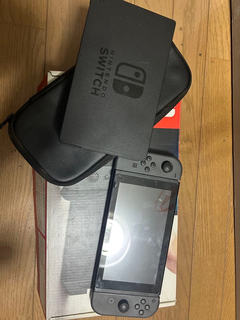 し*い様 Nintendo Switch ドック　ケース付属