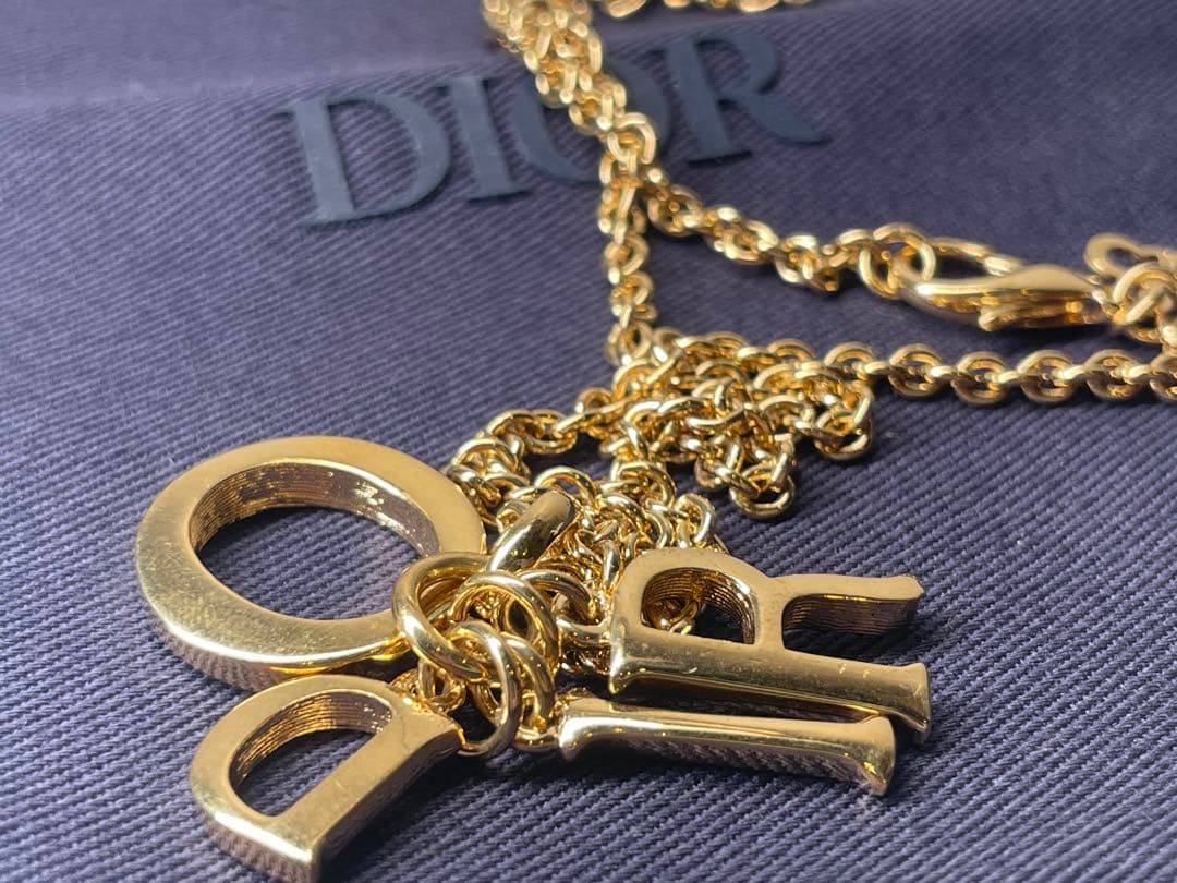 【極美品】ChristianDior ロゴ　ラインストーン ネックレス ゴールド