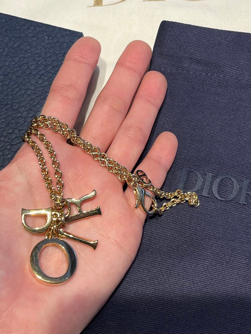 【極美品】ChristianDior ロゴ　ラインストーン ネックレス ゴールド