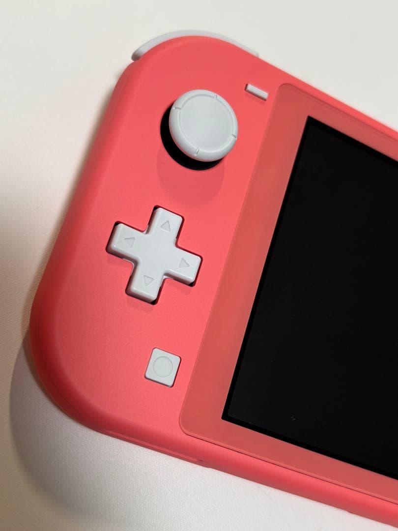 Switchライト コーラル 美品 ケース付き