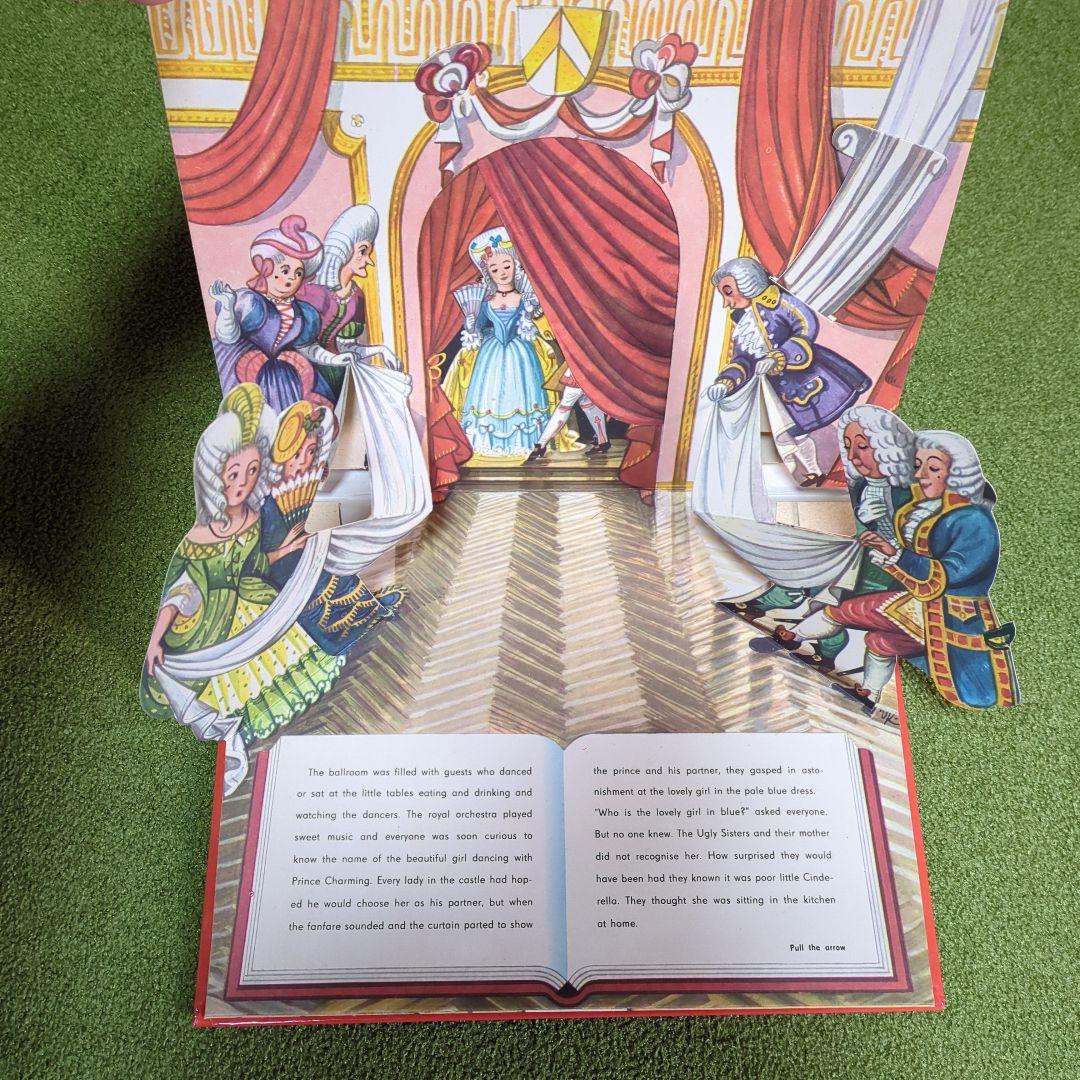 チェコ仕掛けヴィンテージ絵本　シンデレラ