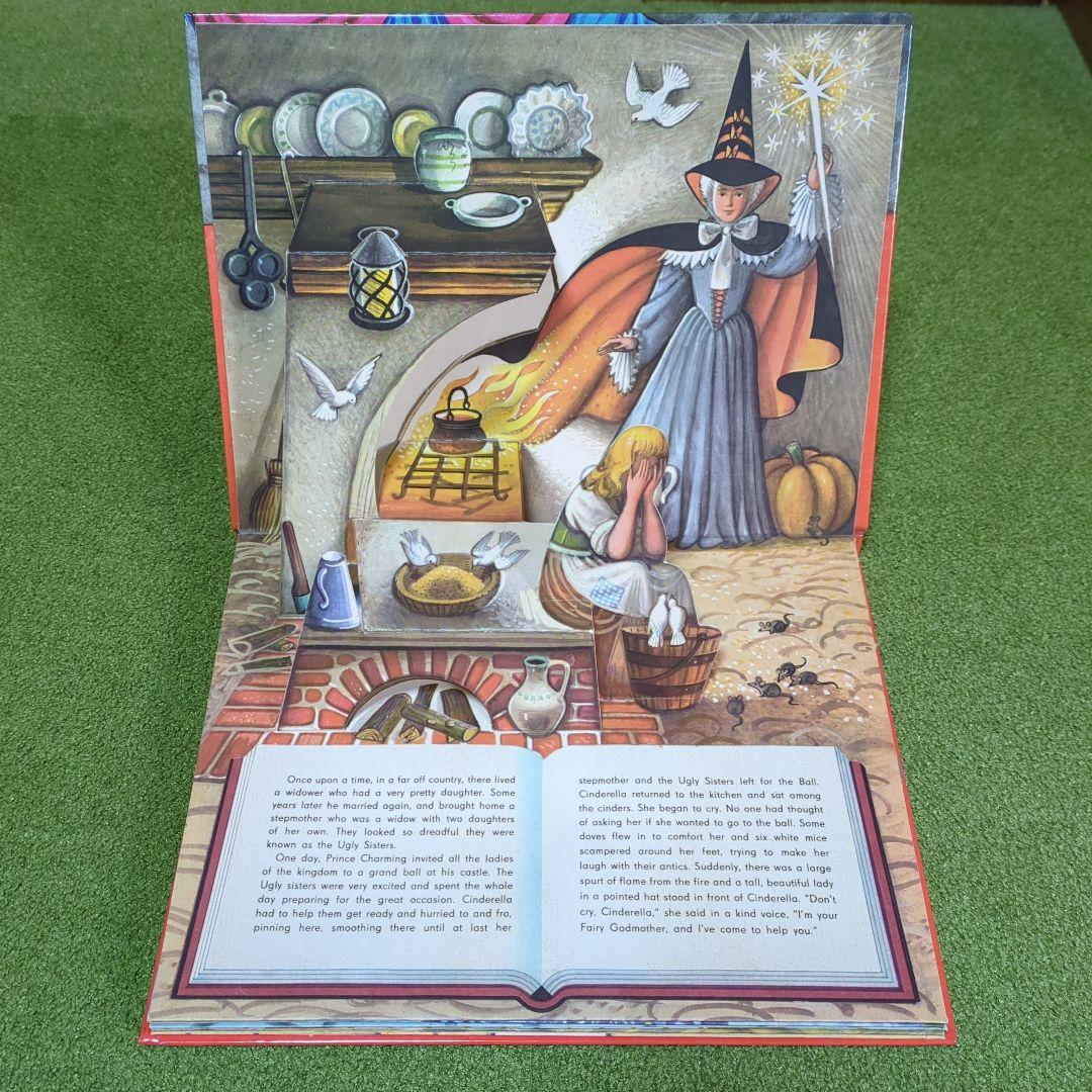 チェコ仕掛けヴィンテージ絵本　シンデレラ