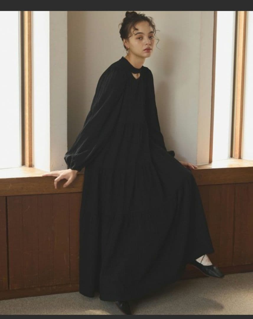 OLUN ワンピース Sサイズ 新品タグ付き