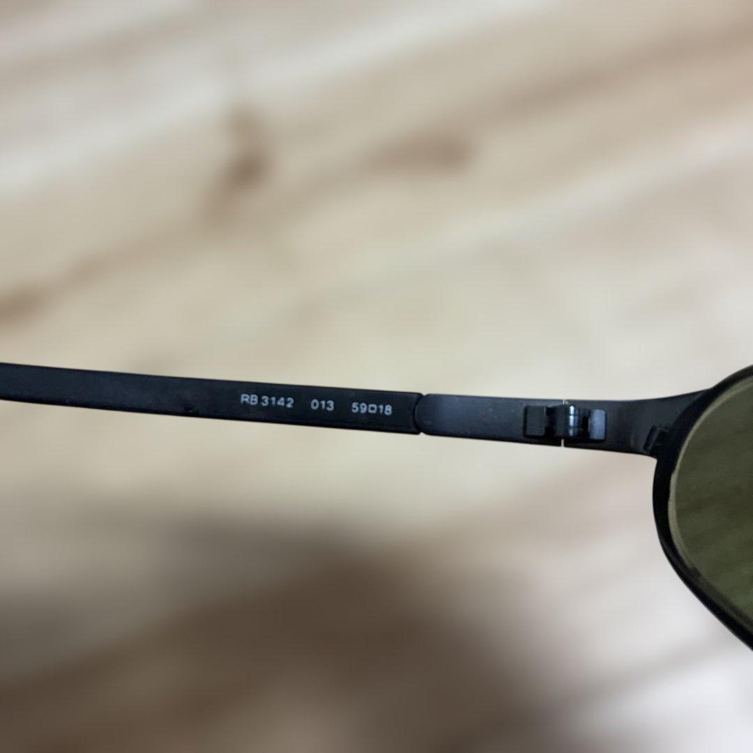 Ray-Ban RB 3142 ブラックサングラス ケース付き