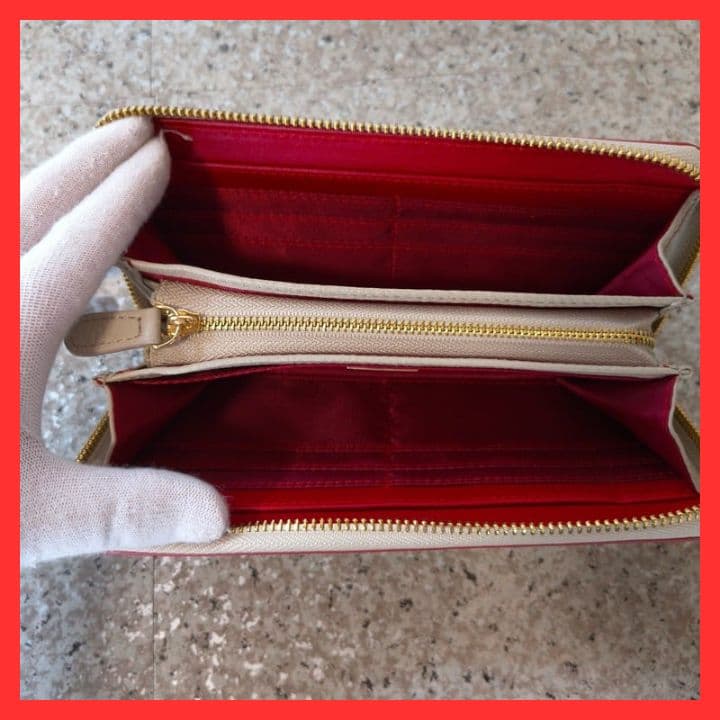 【新品未使用】ヴィヴィアンウエストウッド　長財布　55VV339　ベージュ