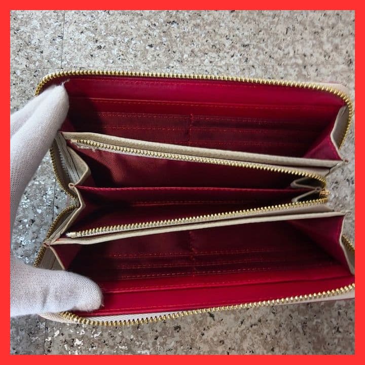 【新品未使用】ヴィヴィアンウエストウッド　長財布　55VV339　ベージュ