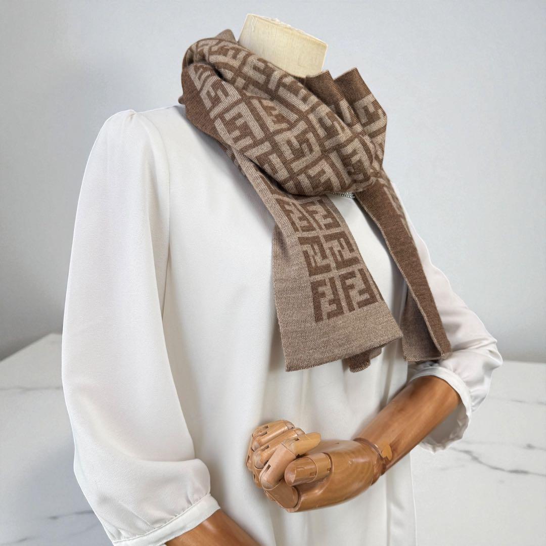 FENDI フェンディ マフラー ストール ズッカ柄 ウール リバーシブル