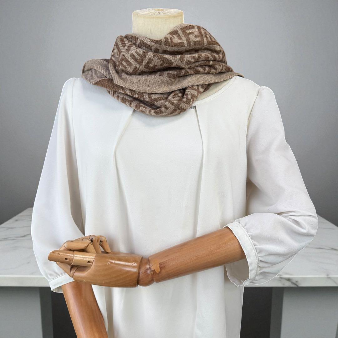 FENDI フェンディ マフラー ストール ズッカ柄 ウール リバーシブル