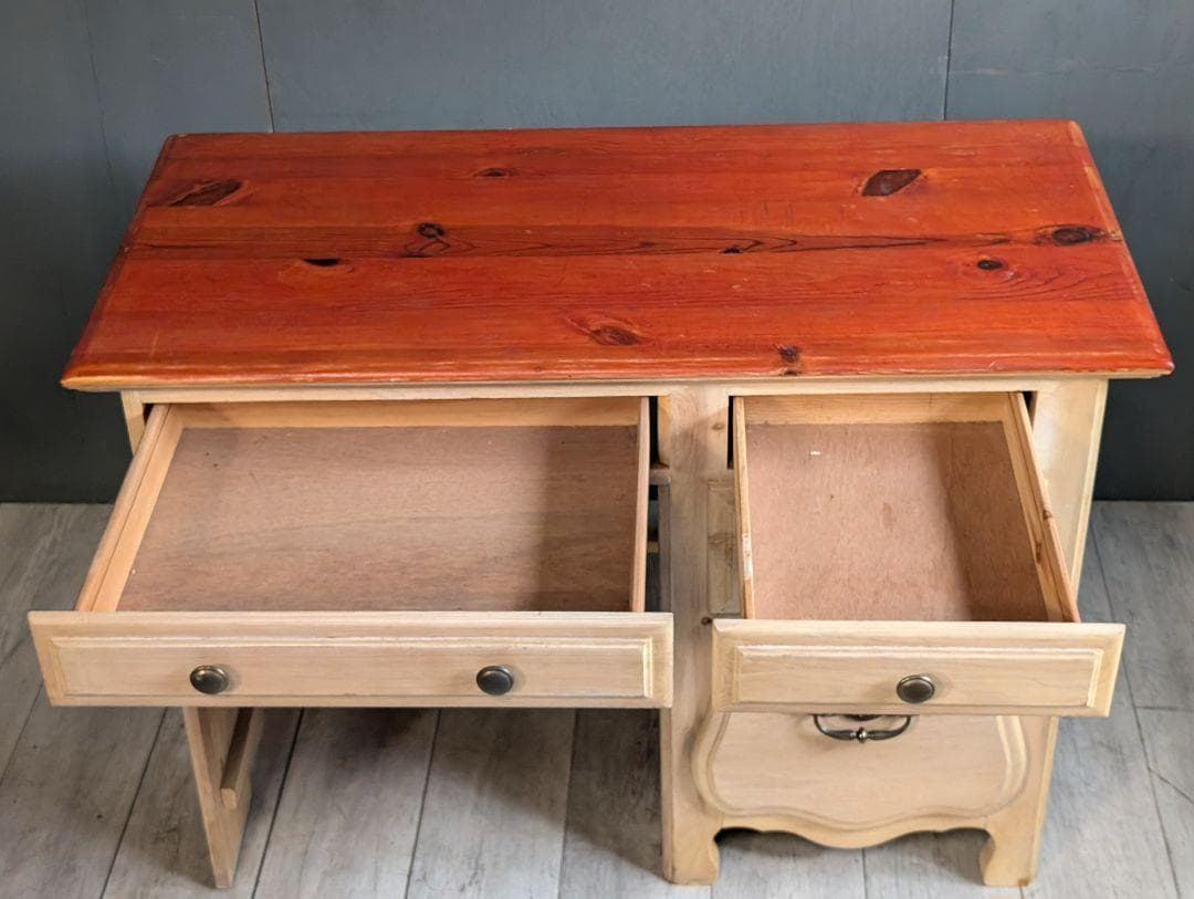 USスタイル　アンティーク　ヴィンテージ　デスク　カントリー調　綺麗な木目　IZ