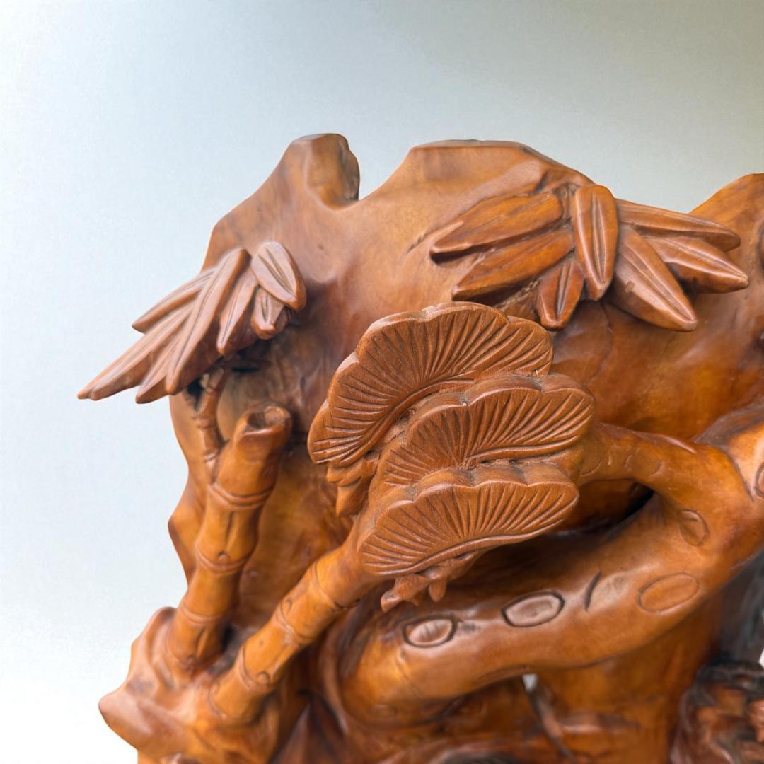 【一枚板】高さ68㎝ 幅56㎝ 奥行き48㎝ 虎松　衝立 天然木無垢材