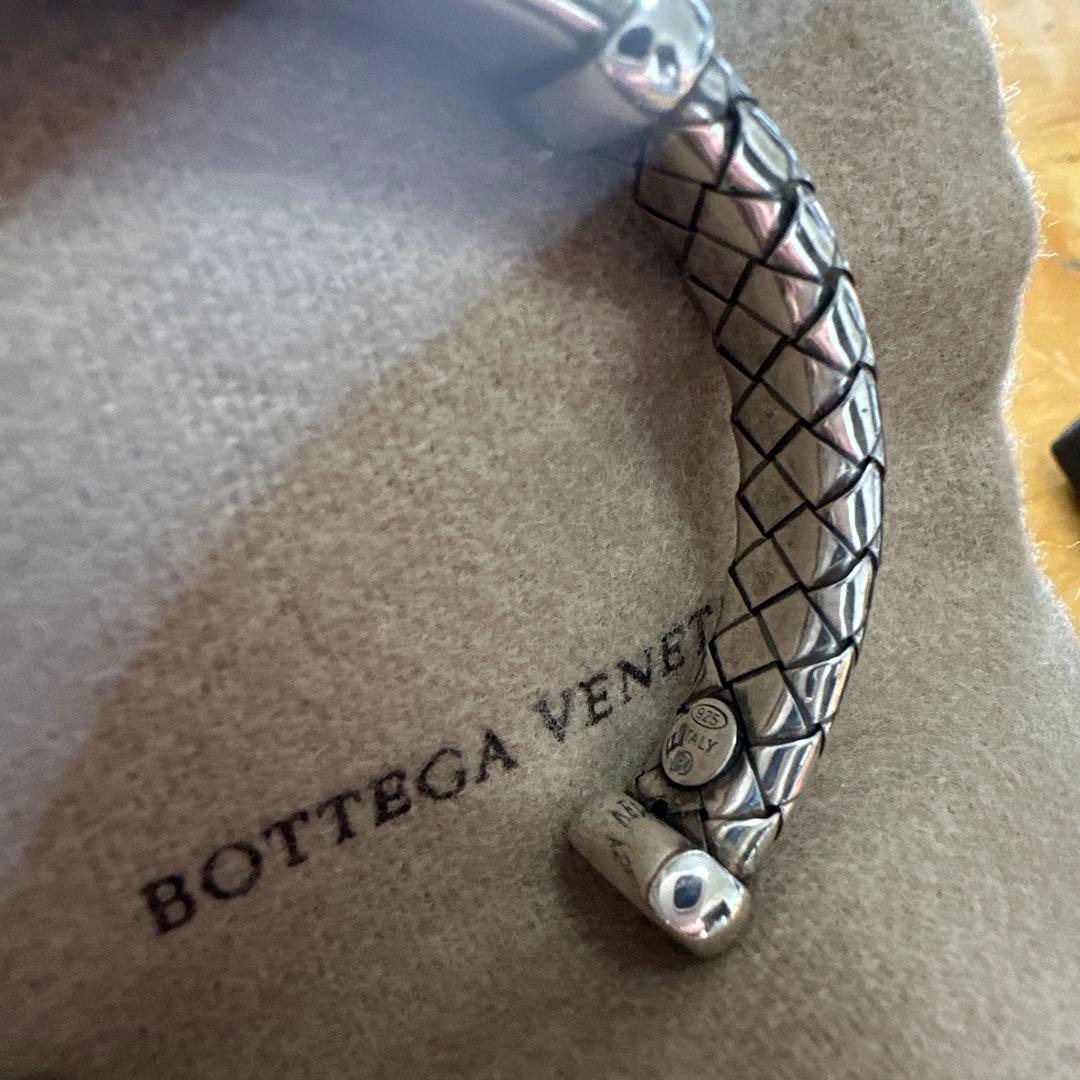 ボッテガヴェネタ　バングル