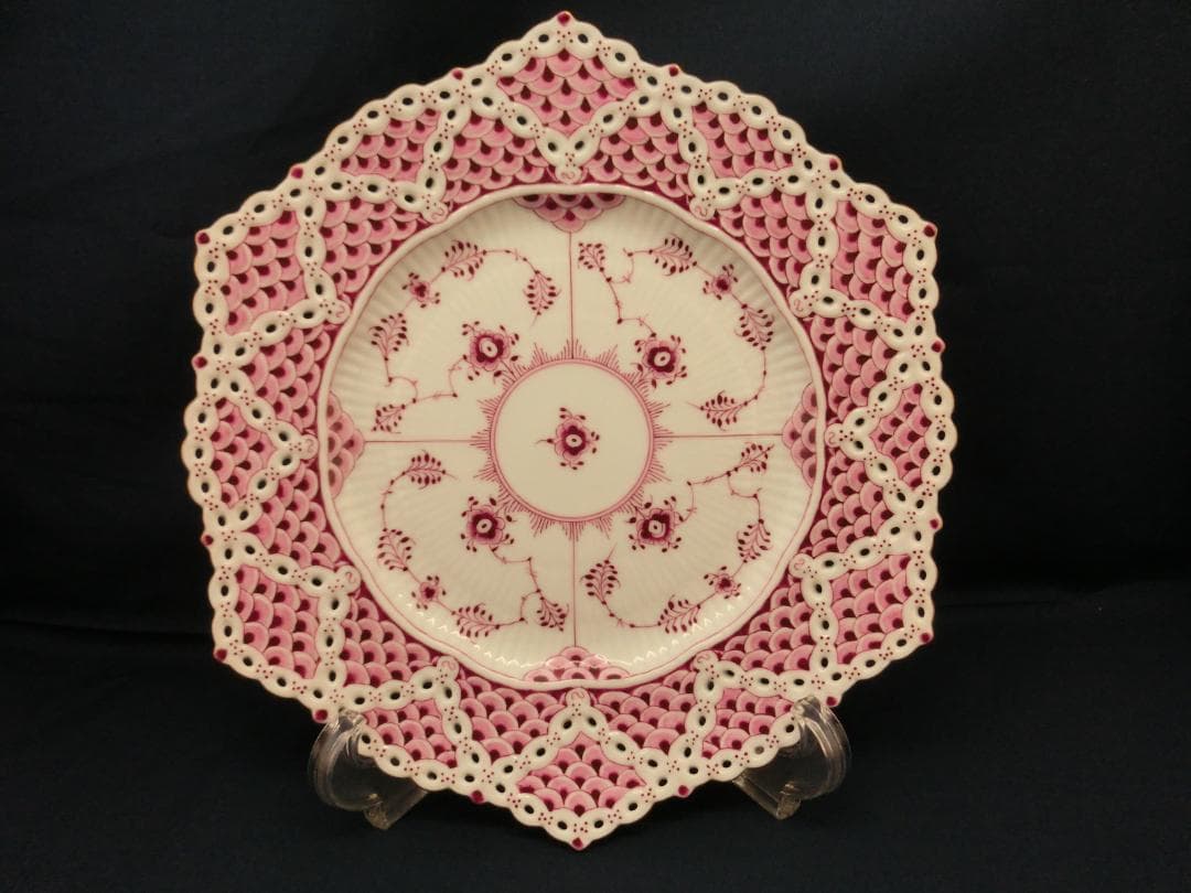 ☆ロイヤルコペンハーゲン☆バーガンディダブルレース21ｃｍ