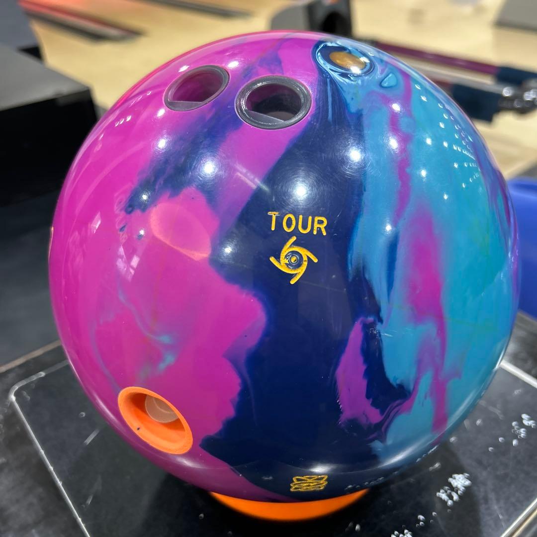 ボウリングボール STORM PHYSX 15ポンド