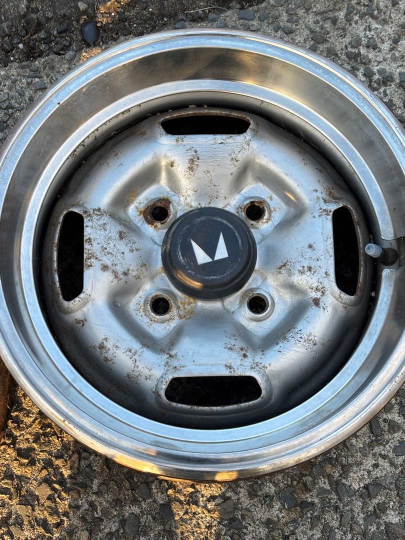 希少　いすゞ117クーペ ベレット　純正ホイール　4本