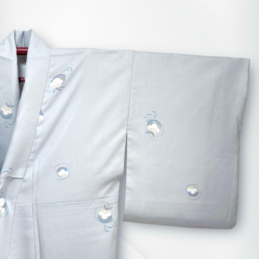 【良品✨】東レシルック　洗える着物　飛び柄小紋　氷割れ地紋　梅に笹　淡い灰青G6