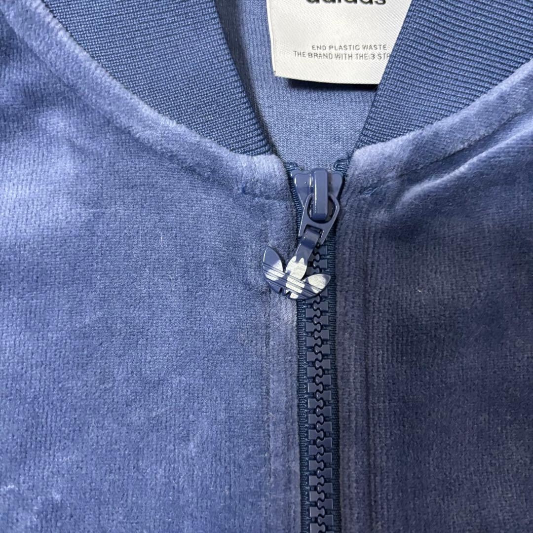 アディダスオリジナルス ベロア SSTトラックジャケット ネイビー 紺