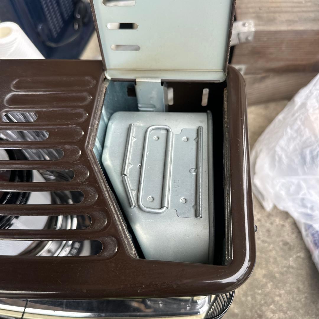 コンパクト石油ストーブ ブラウン