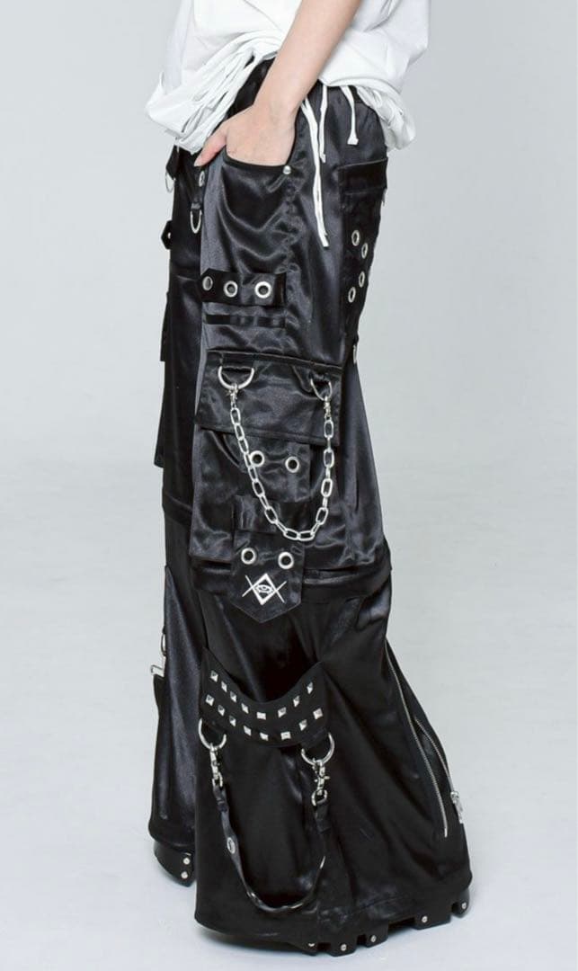 REFLEM【レフレム】2WAYワイドボンテージカーゴパンツ