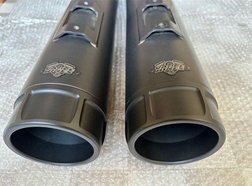 ハーレーダビットソン バンス&ハインズ トルカー 450 マフラー　ツーリング