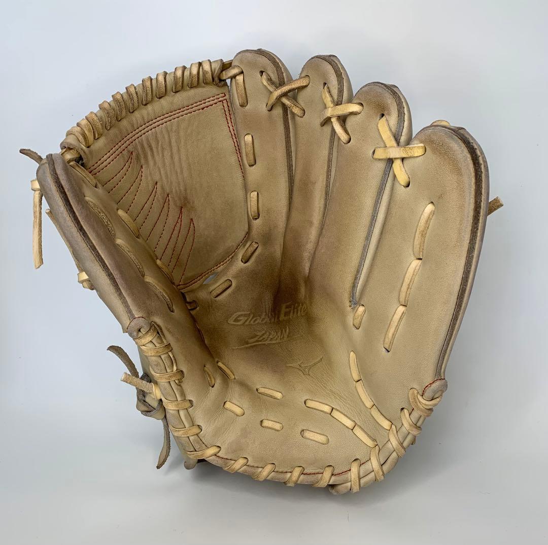 ミズノ グローバルエリート ジャパン硬式投手用ブロンド62,700円