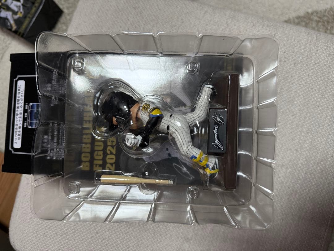 ボブルヘッドフィギュア 2025 3体セット　阪神タイガース　佐藤　森下　才木