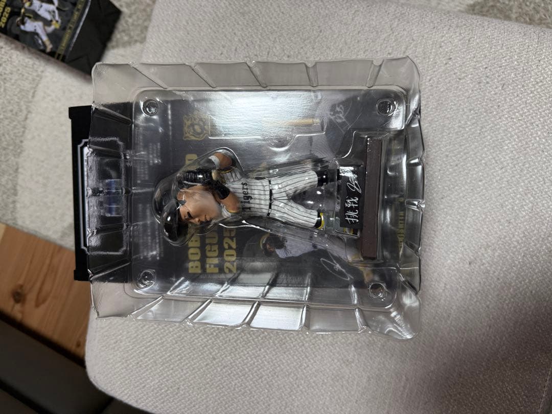 ボブルヘッドフィギュア 2025 3体セット　阪神タイガース　佐藤　森下　才木